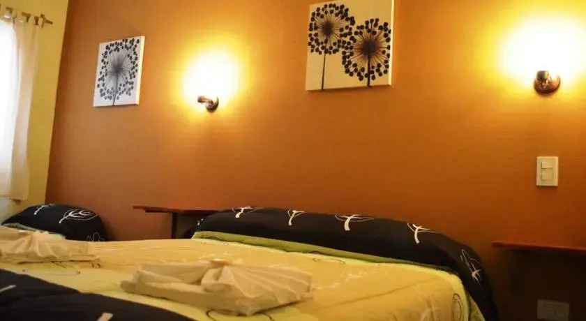 Hosteria Ñanderoga Carlos Paz