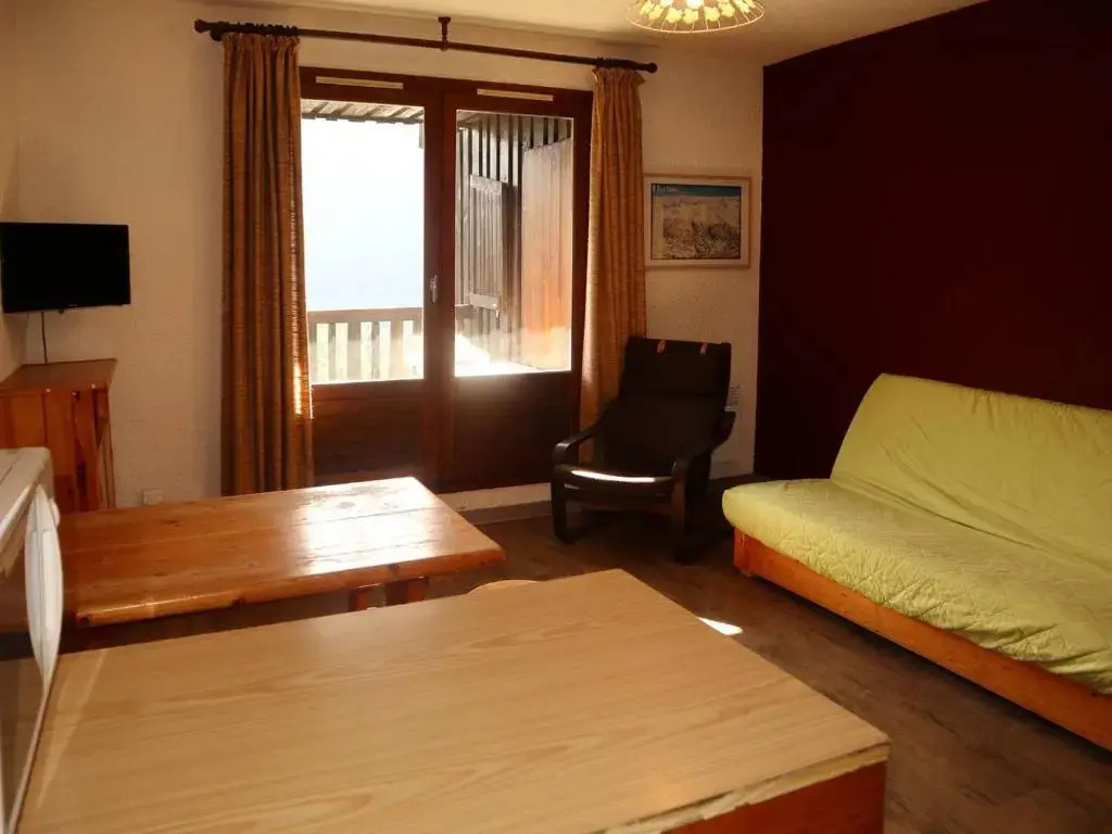 Appartement Les Orres, 1 pièce, 6 personnes - FR-1-322-133