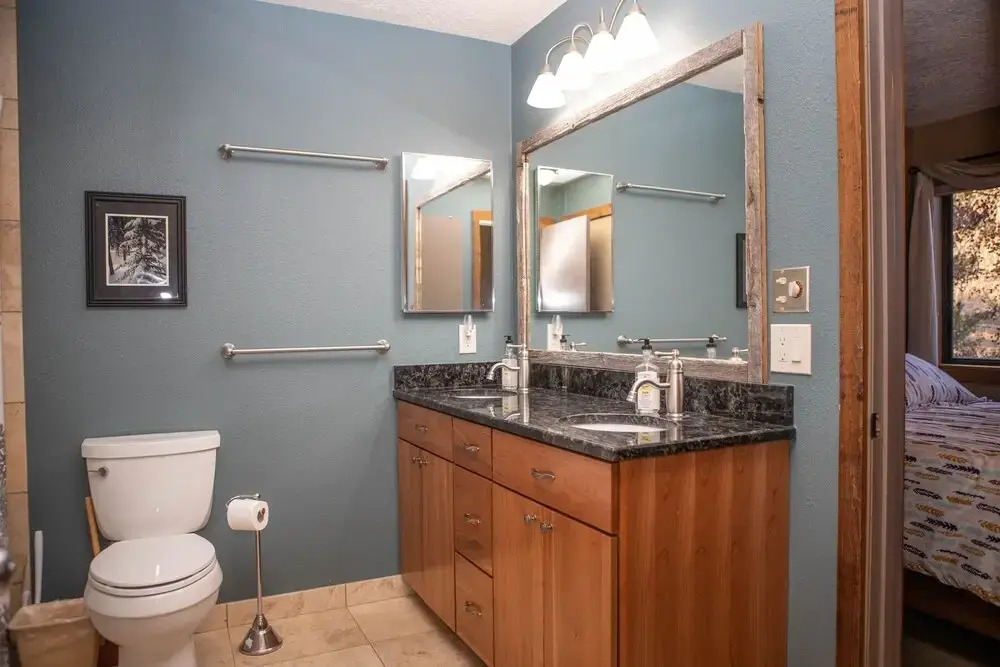 1221 Keystone Gulch 3 Bedroom Condo by RedAwning