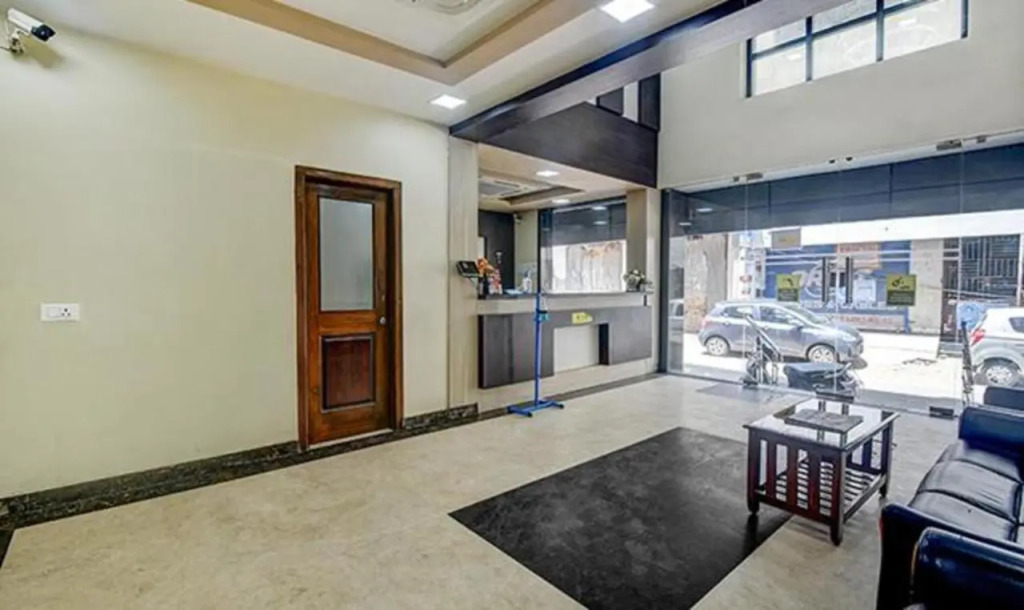 FabHotel Chennai Palace