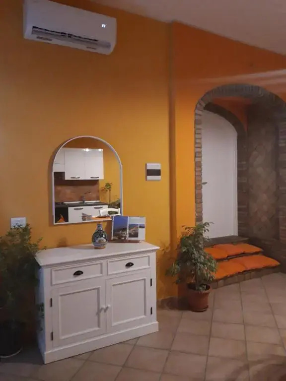 Trinacria House