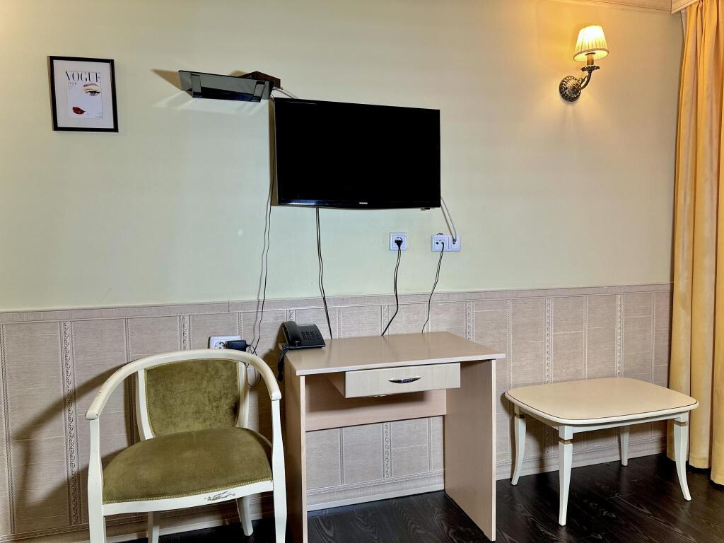Jasmine Hotel