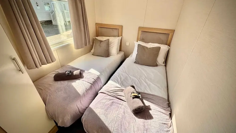 Beckys Caravan at Marton Mere