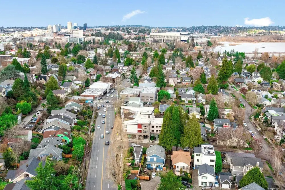 Montlake Hideaway in Spite House