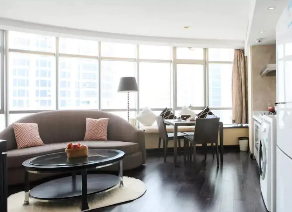 Acme City Apartment