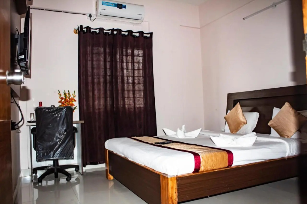 Hotel Royal Suites - Yeshwanthpur