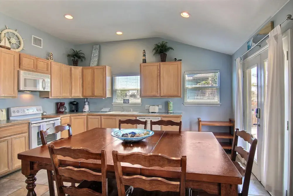 Salty Dawg Shores 2 Bedrooms 2 Bathrooms Home