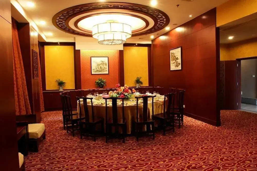 Huishang International