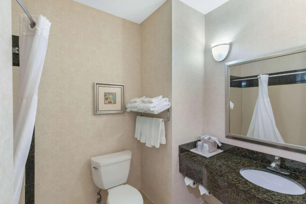 Comfort Suites Hillsboro