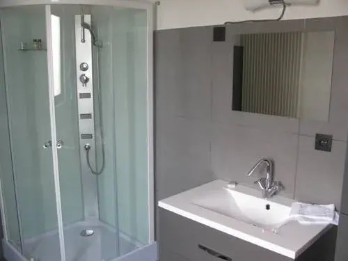 Maas Suites