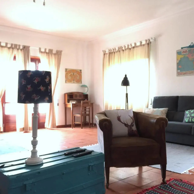 Meio Country House