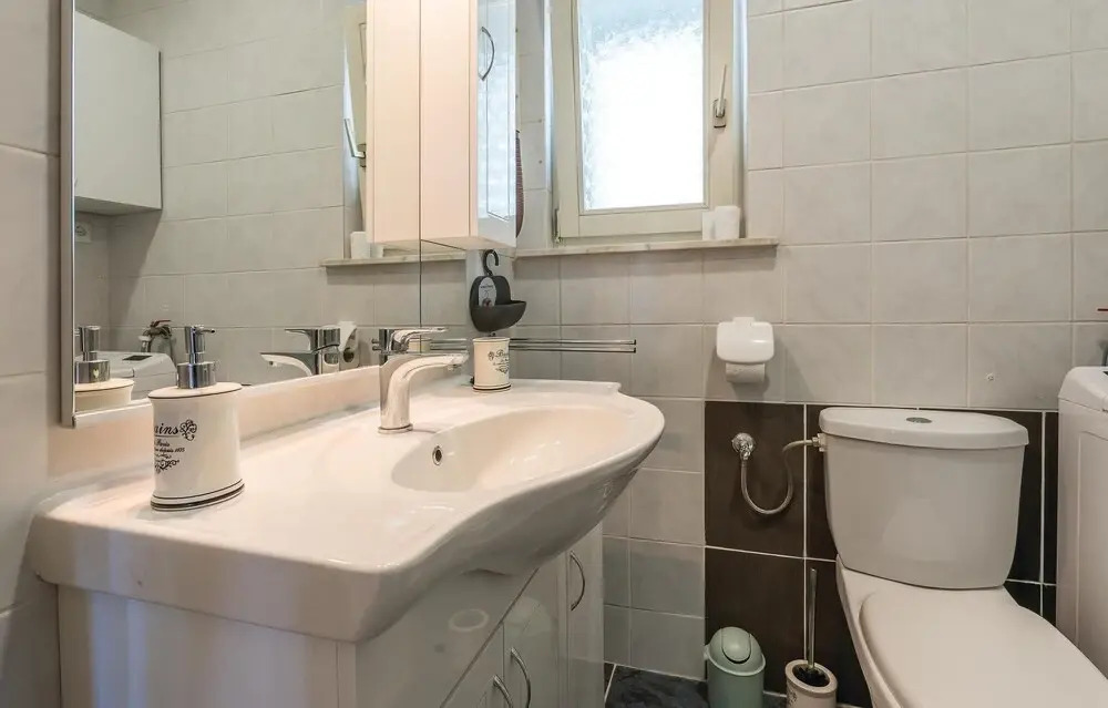 Nice Home in Primosten With Outdoor Swimming Pool, Wifi and 4 Bedrooms