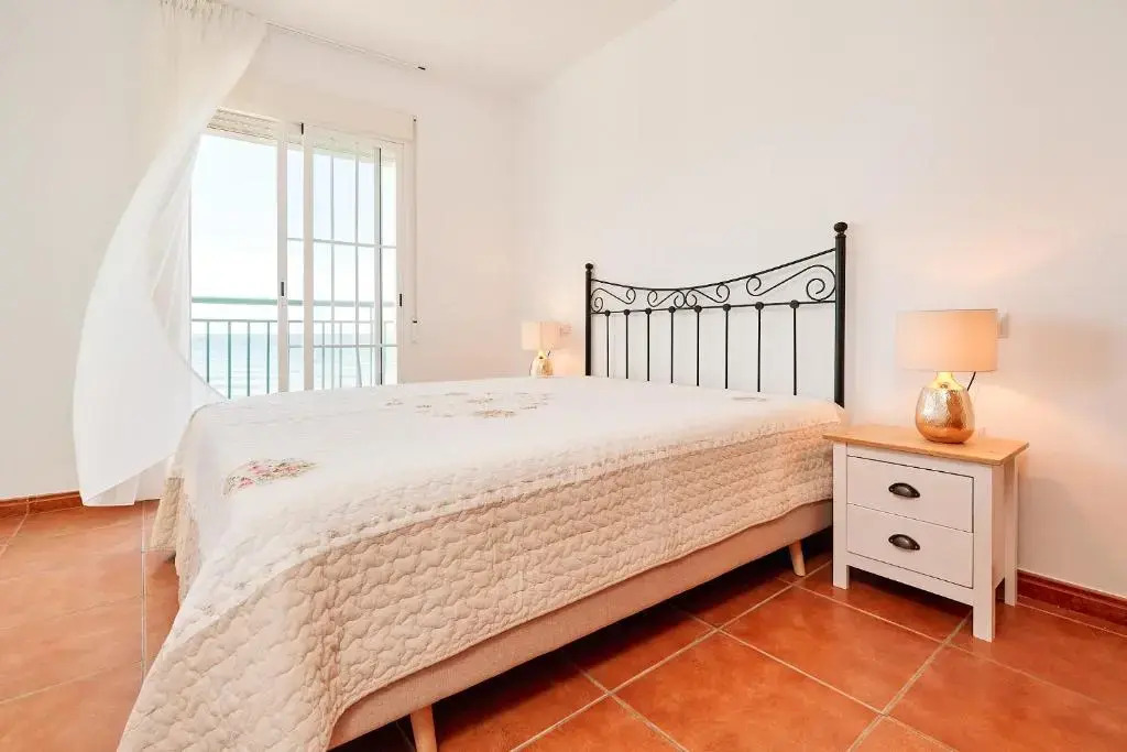 Strand Appartement met Zwembad TD04