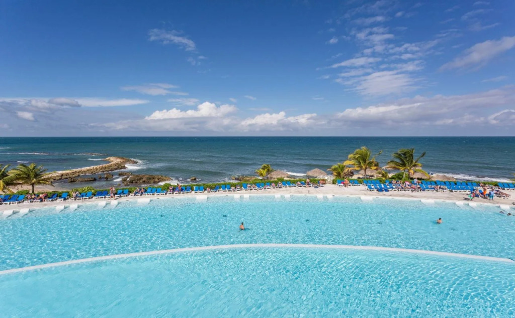 Grand Palladium Lady Hamilton Resort & Spa - All Inclusive