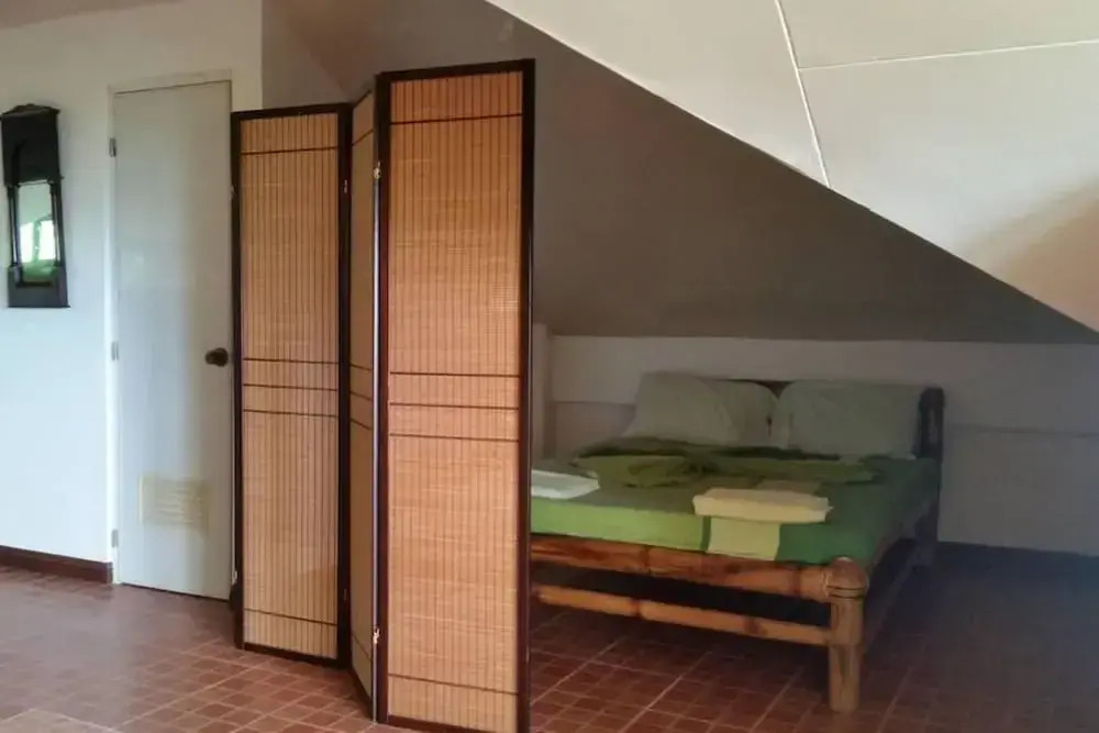 Whitehouse Travel inn Sm Tabinay