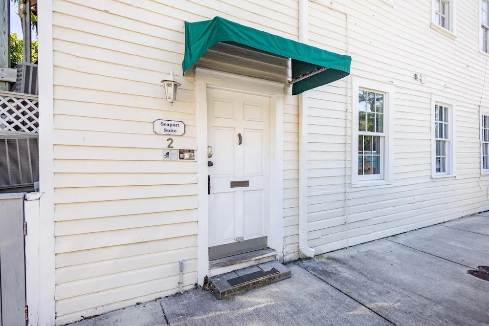 Seaport Suite by Brightwild 2nd Story Hideaway