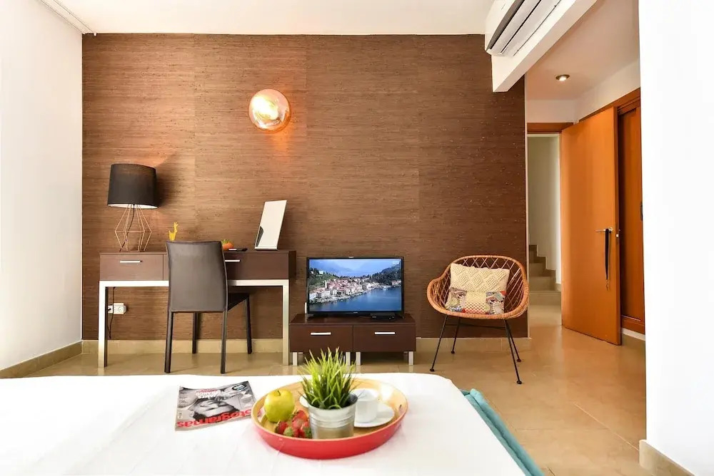 Villa With Pool in Salobre Golf Resort Golfers 2