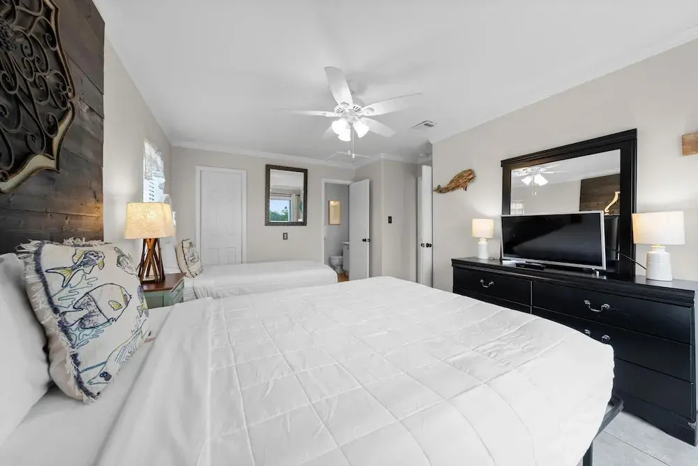 Romar Village 322 by Vacation Homes Collection
