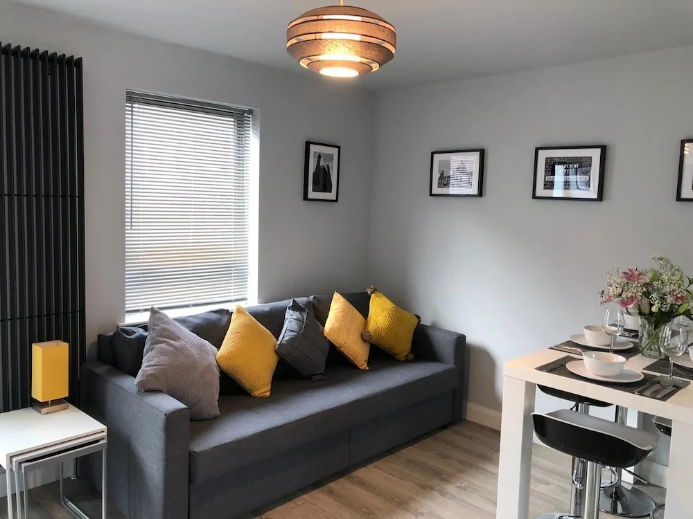 City Central Townhouse by BHR Apartments