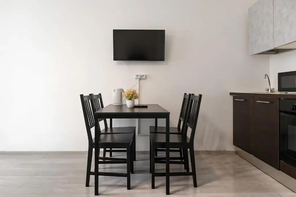 Pleasant 2BR - Perfect for long stays