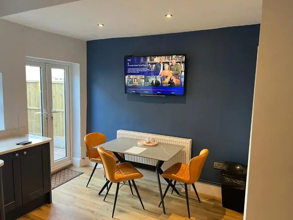 Superb 2 bed Apartment Great Location