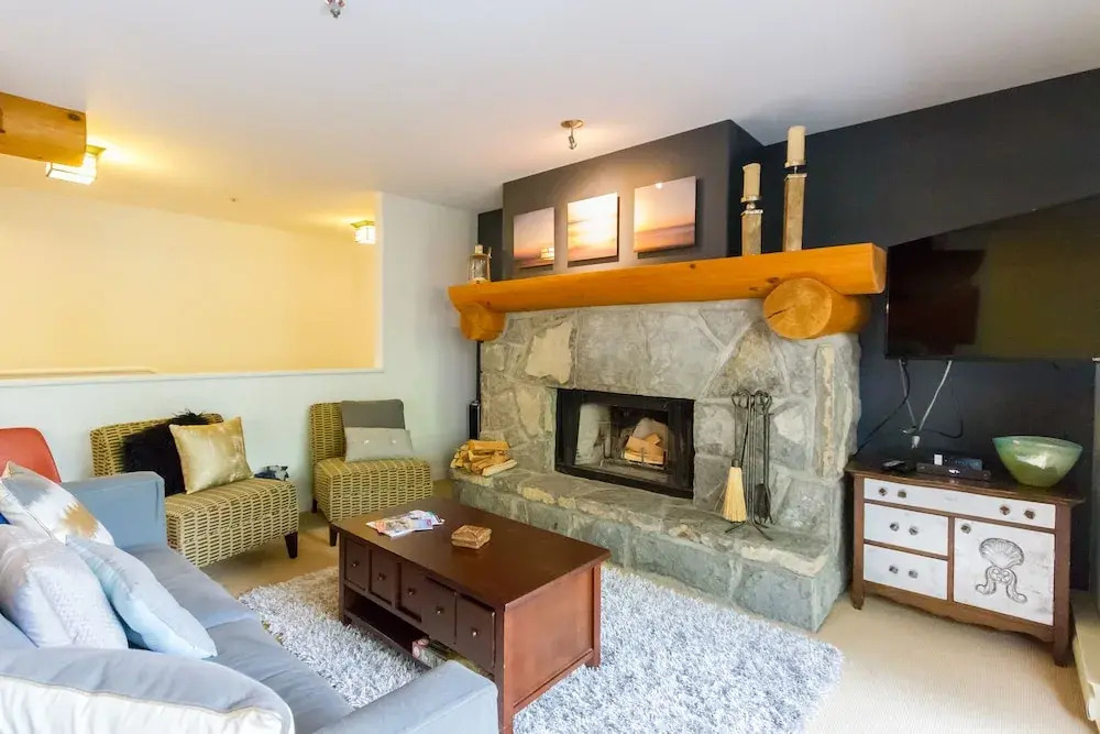 Family Home in Taulswood Ski In-Out