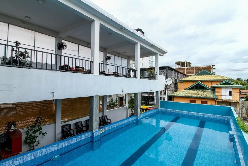OYO 338 Deep Sea Resort