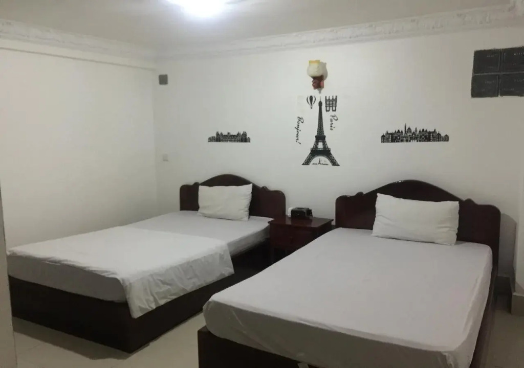 Hang Pich Airport Guesthouse