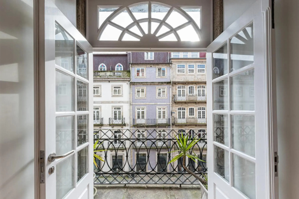 GuestReady - Grandeur River Balcony Reborn
