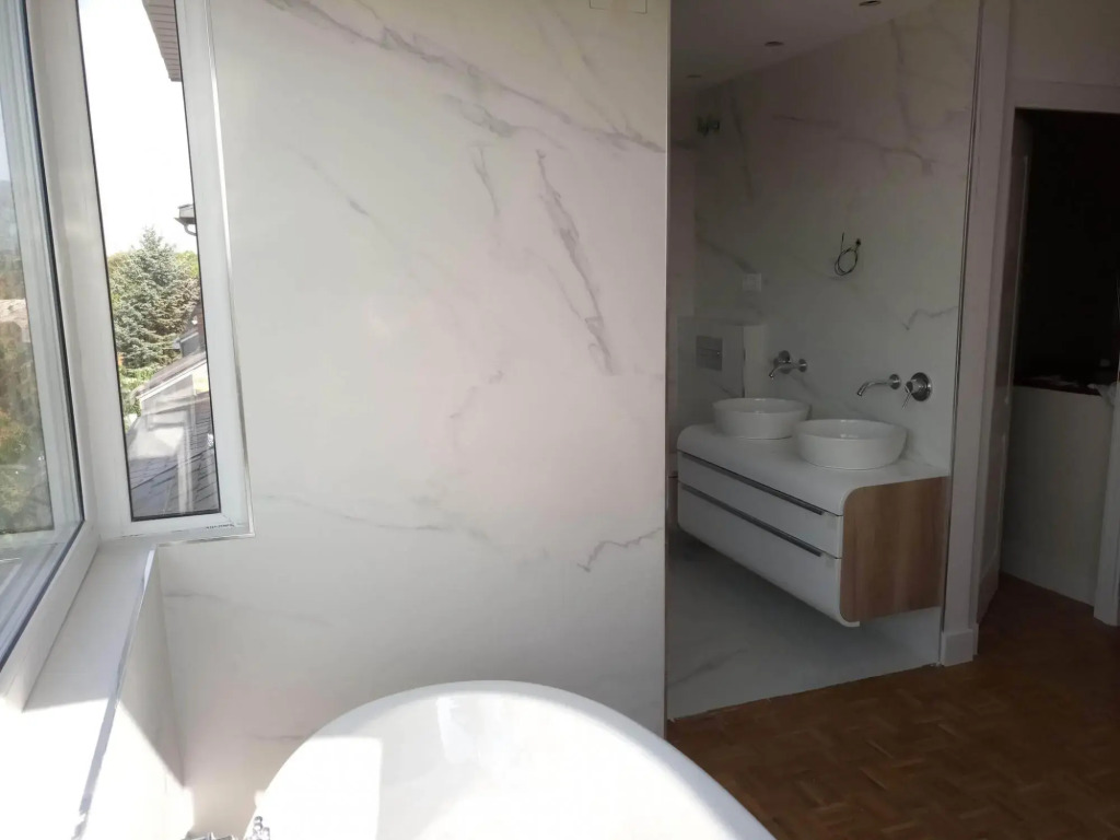 Enticing Holiday Home in Galapagar with Private Terrace