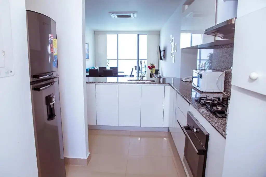 41st Fl Beach Condo in Bocagrande