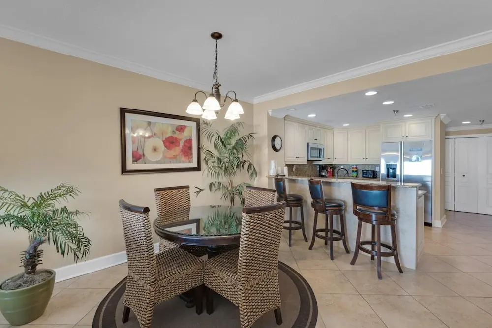 Emerald Isle unit 202