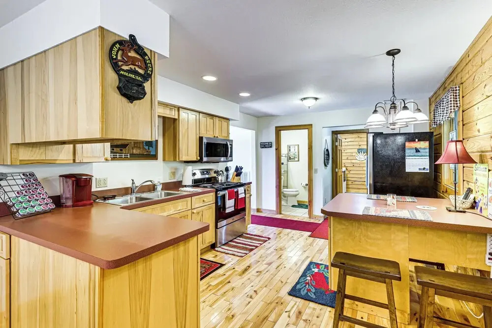 Deck & Mtn Views: Log Cabin By Snowshoe Mountain!