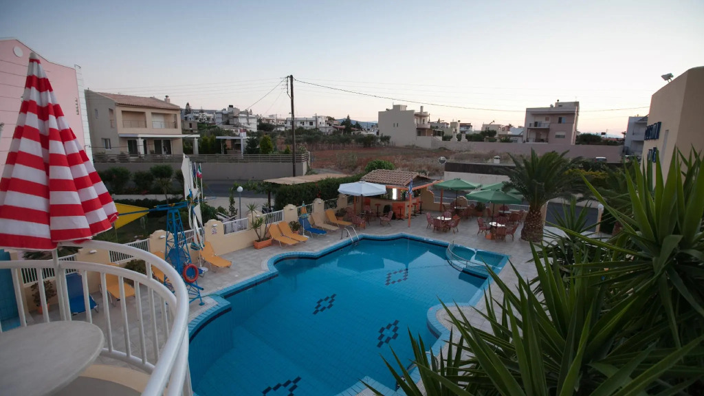 Cosmi Apartments by Estia