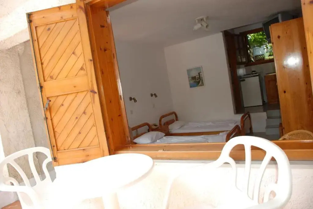 Kipos Hotel