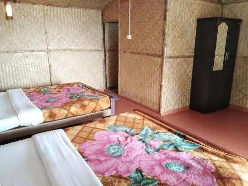 Misty Wood Resorts