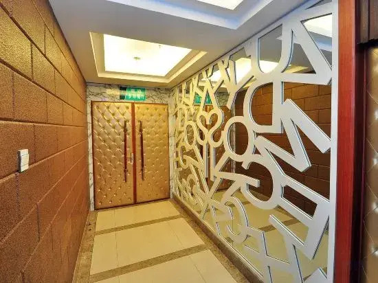 the Every Day Hotel