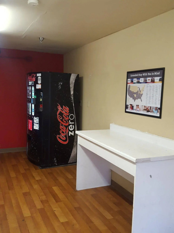 HomeTowne Studios Nashville - Airport/ Briley Pkwy