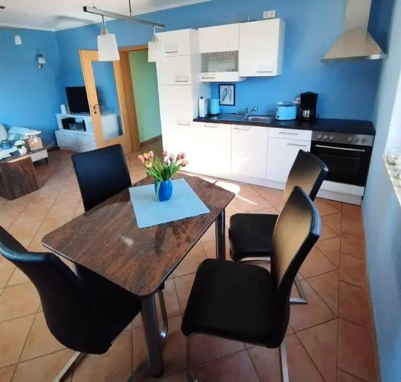 Große Ferienwohnung für 2 Personen im Ostseebad Binz / Insel Rügen