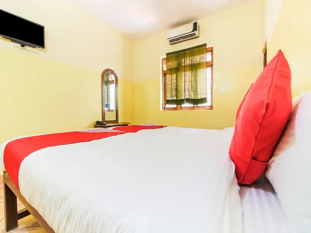 OYO 22294 Viva Maria Guest House