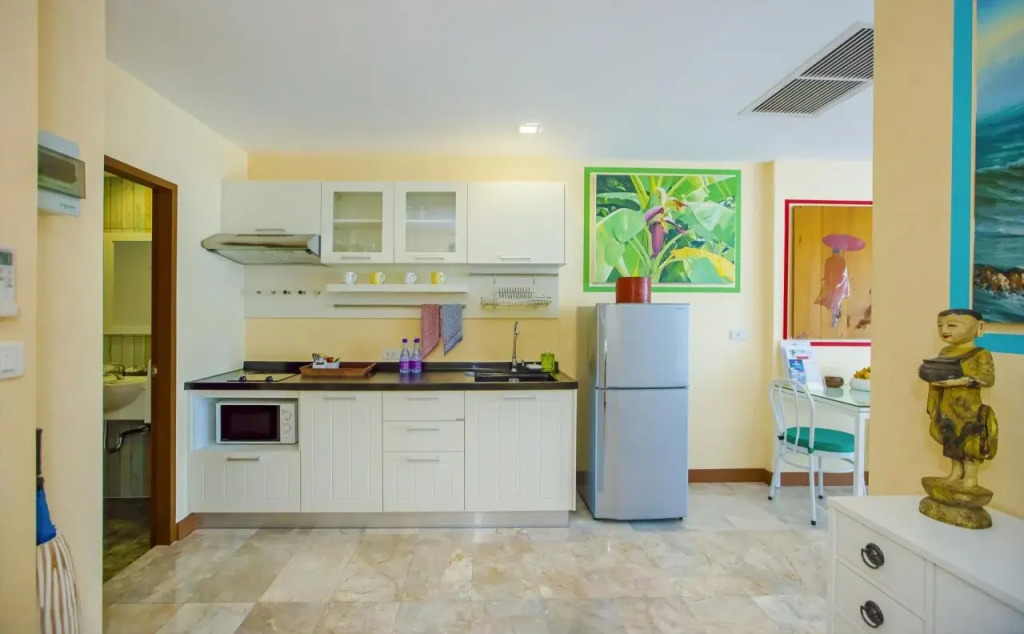 Almali Rawai Beach Residence