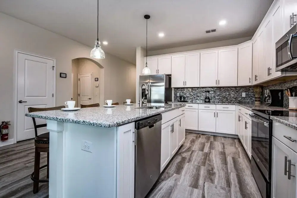 6-Bedroom Villa in Davenport 1626MVD