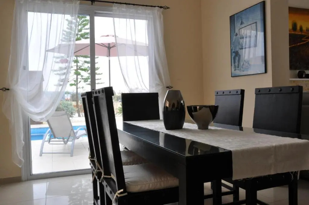 Villa Olivia, Coral Bay
