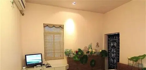 Youzou Riyue Family Hotel