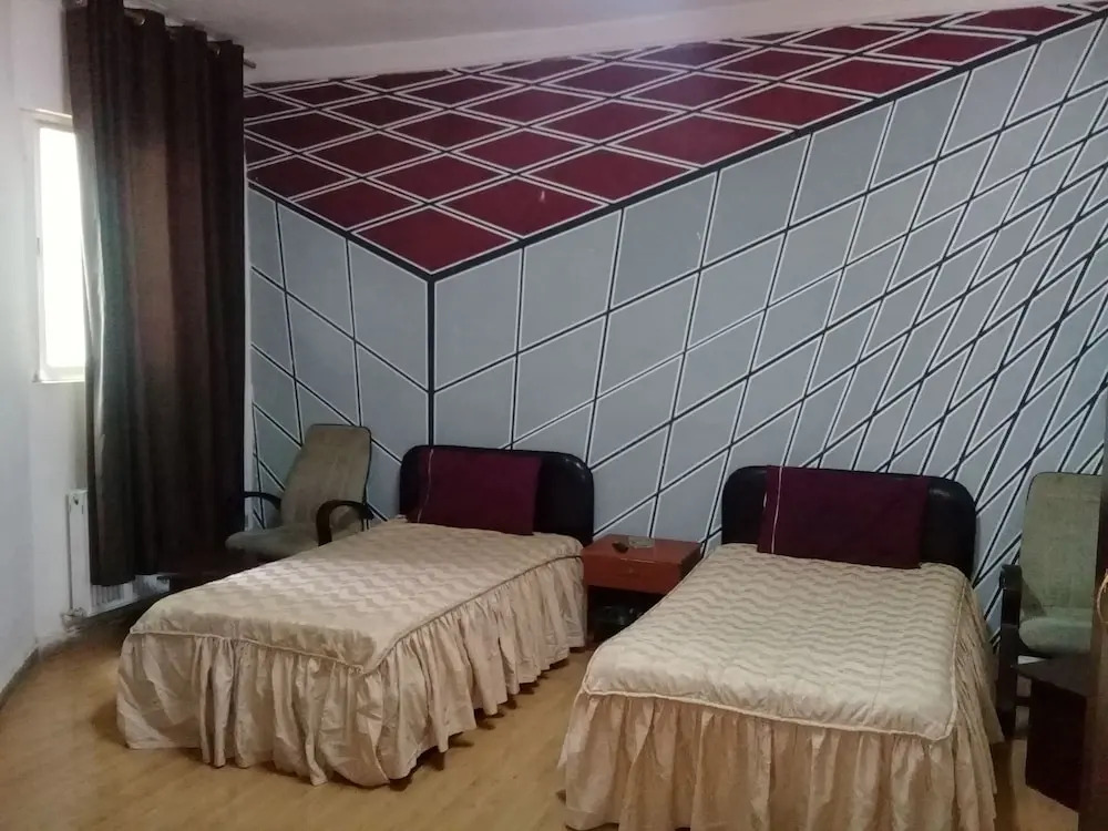 Seleen Hotel Suites
