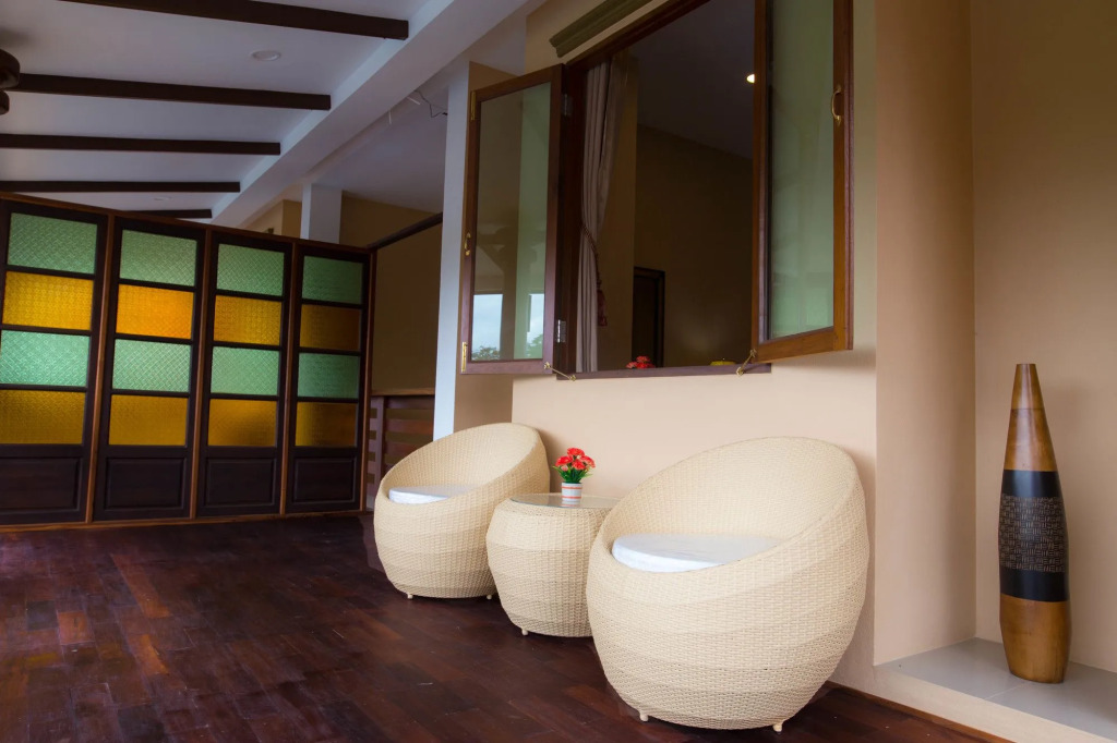 HueanKhamHom Resort