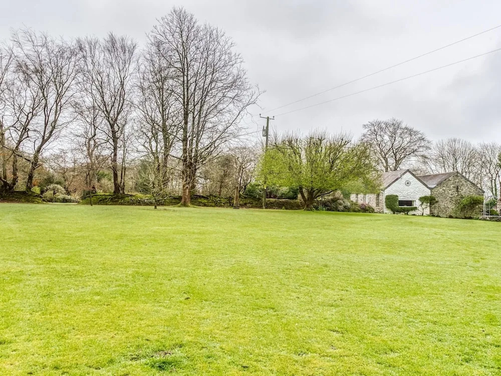 Secluded Holiday Home in Ceredigion with Garden
