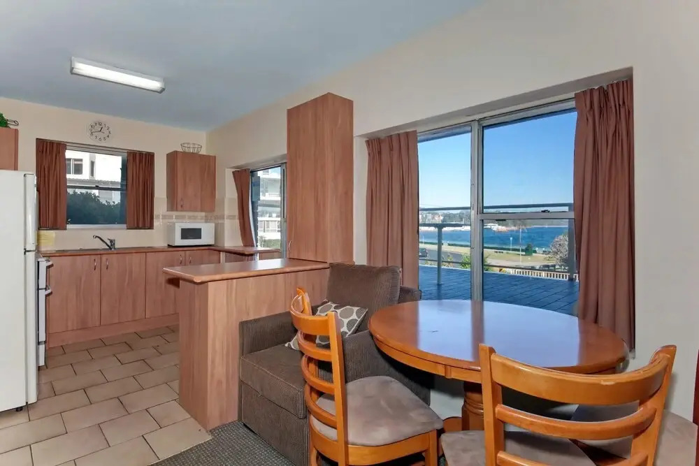 Blue Vista, Unit 7/13 Victoria Parade