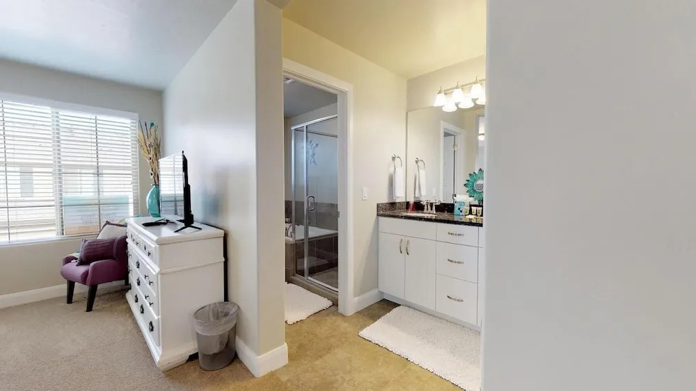 Sweet 3 Bedroom Apts