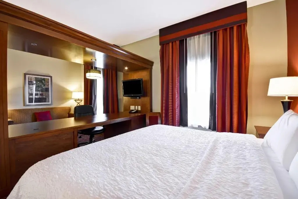 Hampton Inn & Suites Brenham
